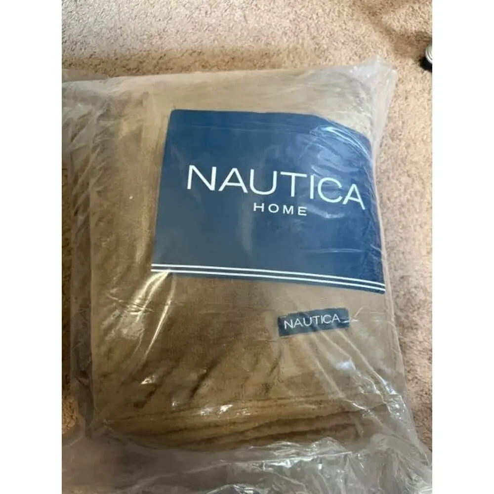 Nautica Soft Tides King Blanket Brown Ultra Plush Fleece 108x90 New